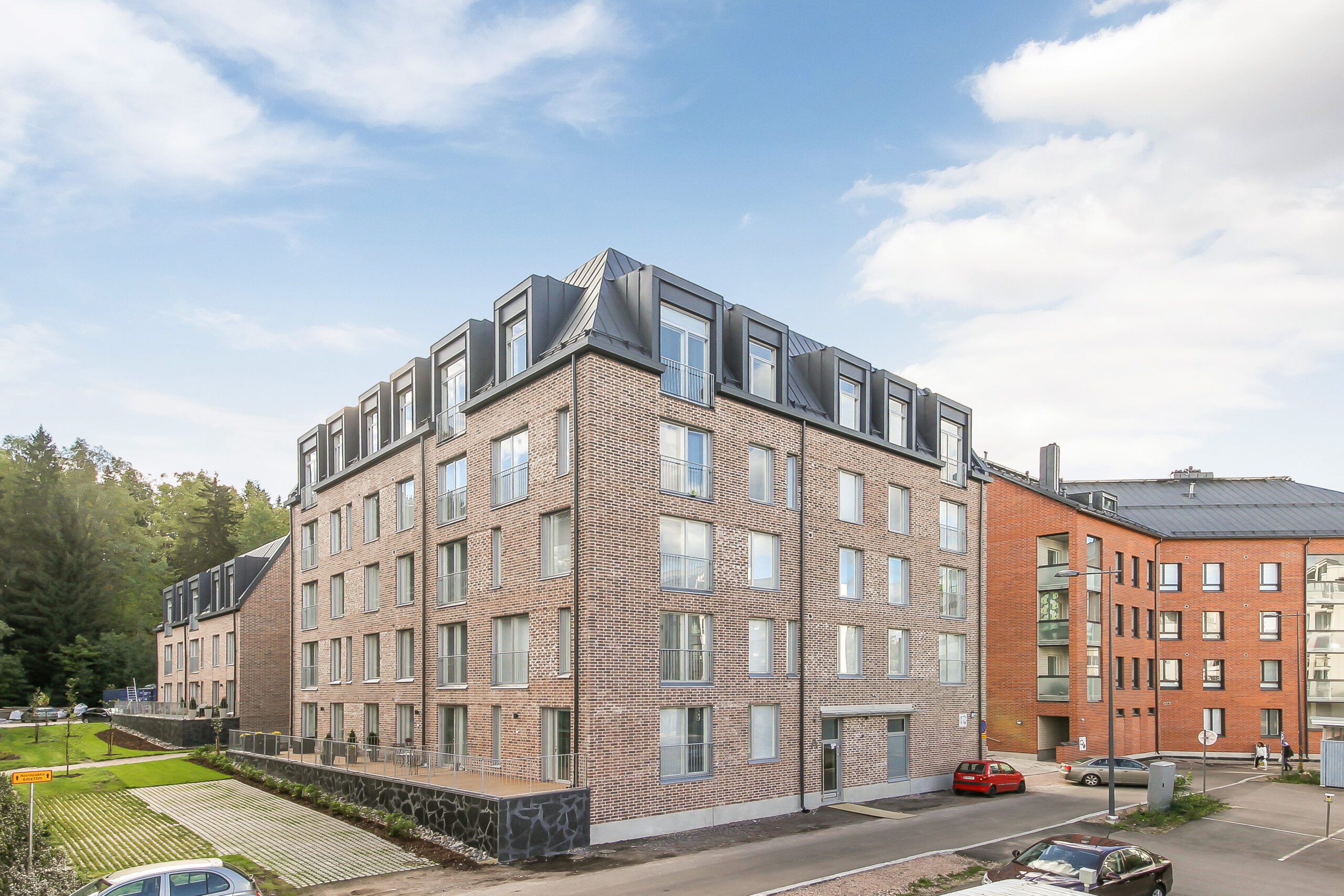 reviisorinkatu6A asuinkerrostalo